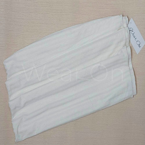 Irregular Ribbed Jersey – (White)
